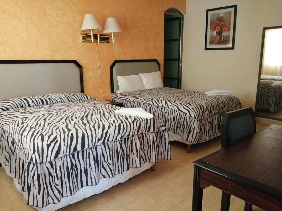 Hotel Real Doxey Tlaxcoapan Екстериор снимка